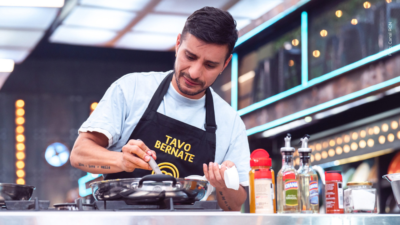 Claudia Burgos, pareja de Tavo Bernate reaccionó por su eliminación de MasterChef: ¿qué le dijo?