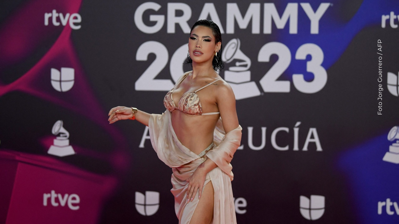 Ana del Castillo