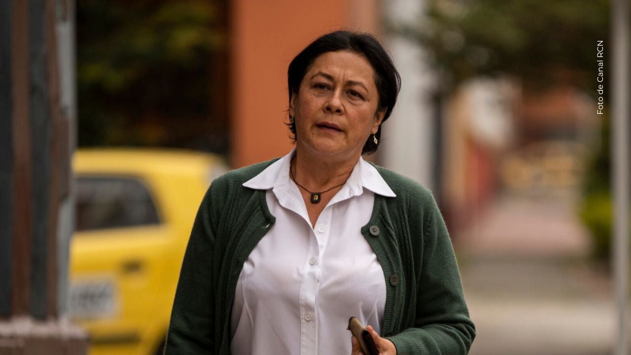 Alina Lozano recibió críticas por su cambio de imagen.
