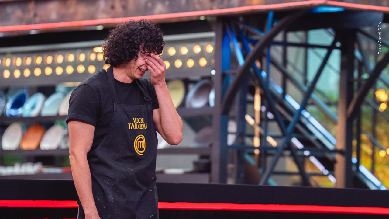 Víctor Tarazona es eliminado de MasterChef y dos famosos rompieron en llanto: ¿qué error cometió?