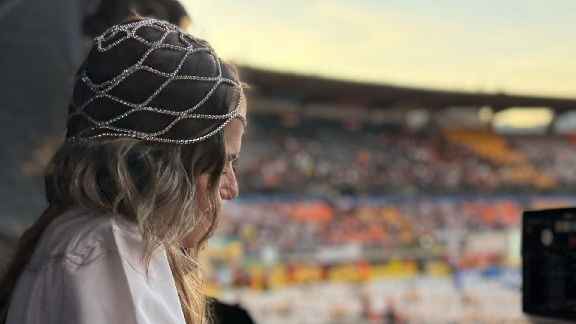 Manuela Medina consolida su carrera musical con presentaciones en grandes eventos