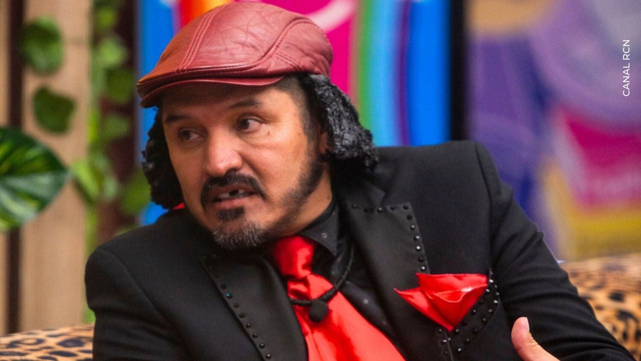 hassam responde critica