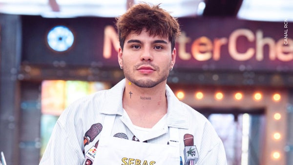 Sebastián Villalobos se pronunció tras confirmar su ruptura con Camila Santamaría, esto dijo