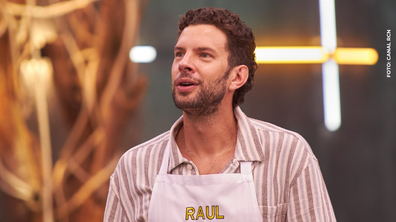 ¡Muy enamorado! Raúl Ocampo compartió video con su novia y dejó un mensaje: “Somos amor”