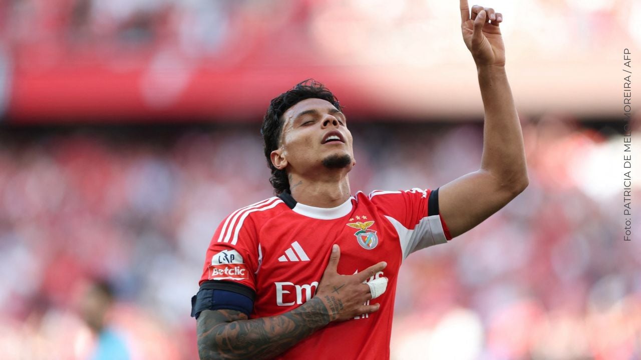 Richard Ríos habla en redes tras lesión que sufrió en partido de liga árabe
