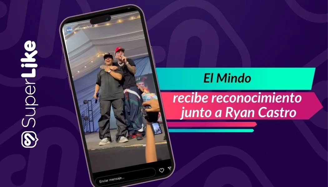 El creador de contenido no contuvo el llanto al recibir su reconocimiento.