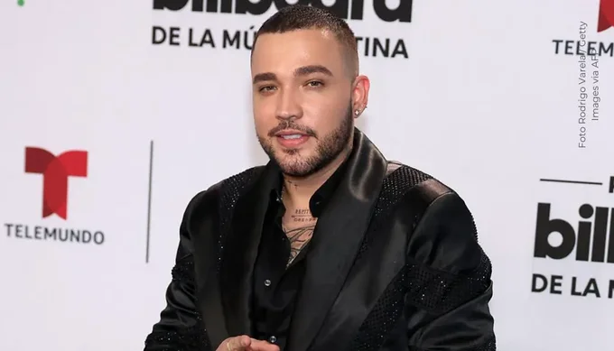 Jessi Uribe presenta su nueva canción: "Si Ya Me Voy". Foto AFP: Rodrigo Varela Jessi Uribe presenta su nueva canción: "Si Ya Me Voy"
