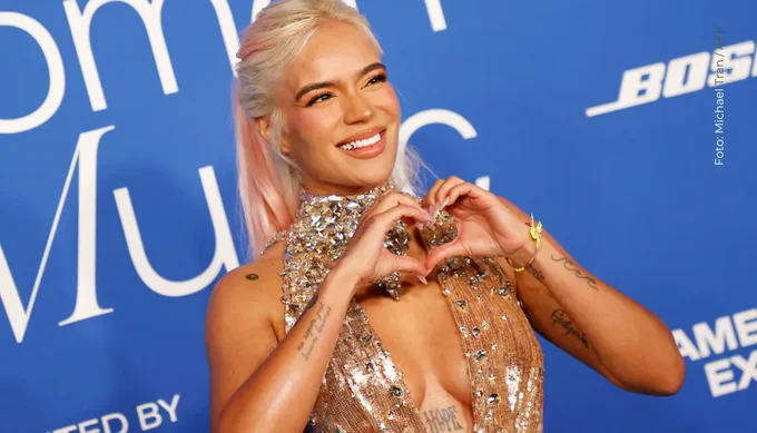 Karol G se presentará en los MTV Video Music Awards. (Foto: Michael Tran / AFP) Karol G se presentará en los MTV Video Music Awards