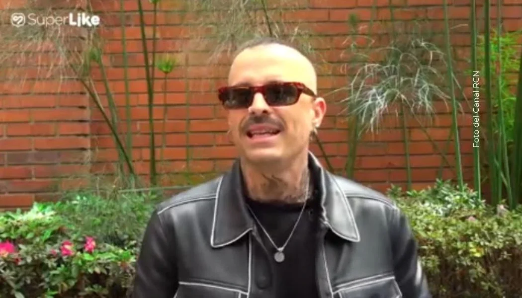 Mike Bahía lanza "Calidosa", una creación con la que busca corregir sus errores del pasado.