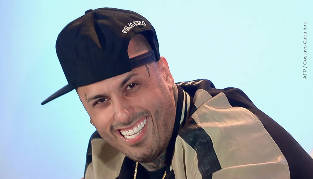 Reconocido por su impacto en la cultura y la creatividad, Nicky Jam celebró un logro que trasciende los escenarios.