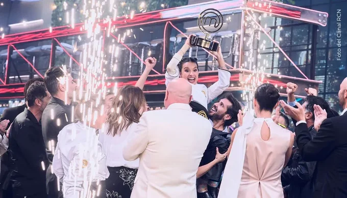 Paola Rey, nueva ganadora de MasterChef Celebrity 2024. (Foto Canal RCN). Paola Rey, nueva ganadora de MasterChef Celebrity 2024
